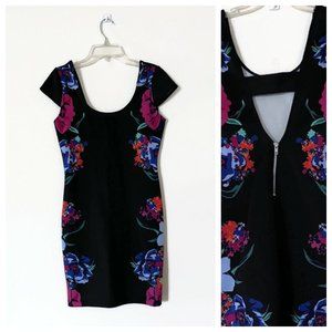 As U Wish Elegant Body con Floral Dress